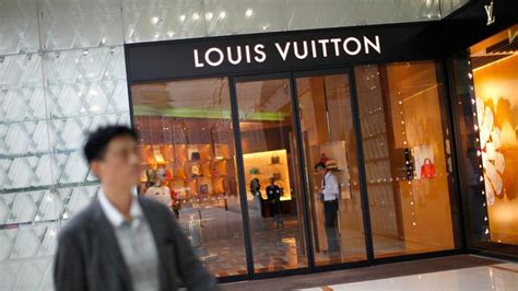 louis vuitton team manager interview|Louis Vuitton hiring.